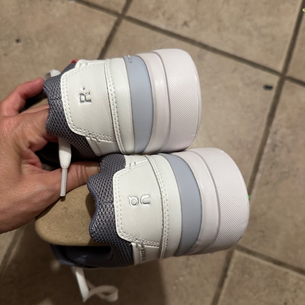 Brand new men’s on cloud shoes size 9.5 - Picture 3 of 7